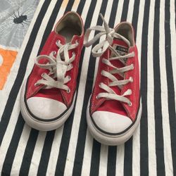 Red converse