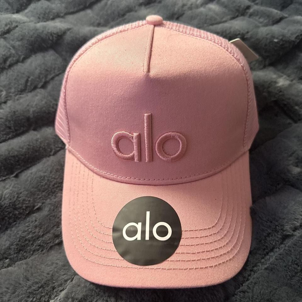 alo yoga TRUCKER HAT "pink"