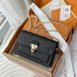 This bag is gorgeous! 