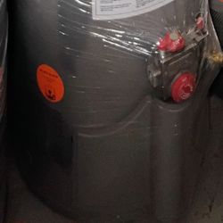 40 Gal Water 💦 Heater 