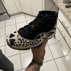 Jordan 11 