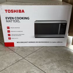 Brand New Microwave 
