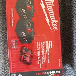 M18 2 Batteries And Charger! 