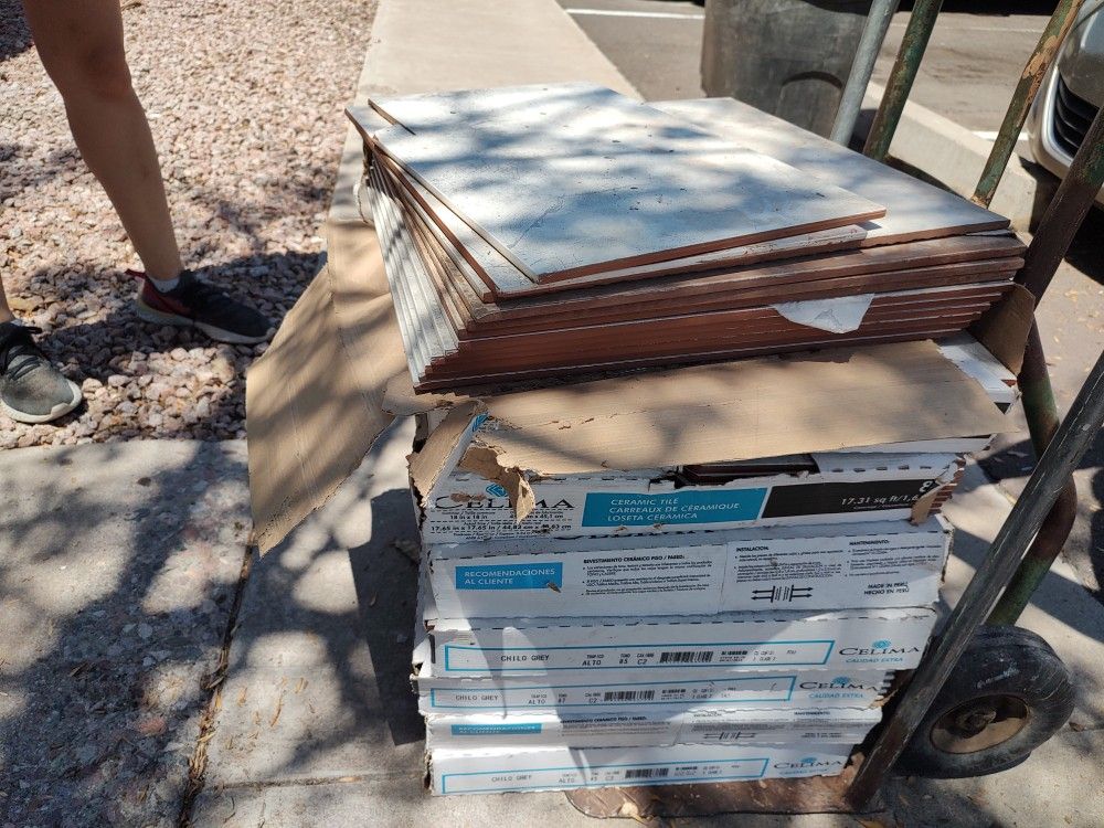 Celima 8 Boxes Ceramic Tile With 8 PC Each Box
