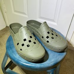 VANS TRK Trek Men's Slip On Water Trail Hiking Beach Shoes Green Sz 12 Rubber