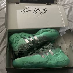 Trae Young Basketball Shoes