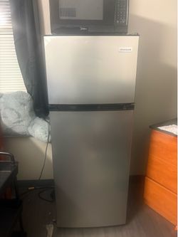 Fridge and Microwave