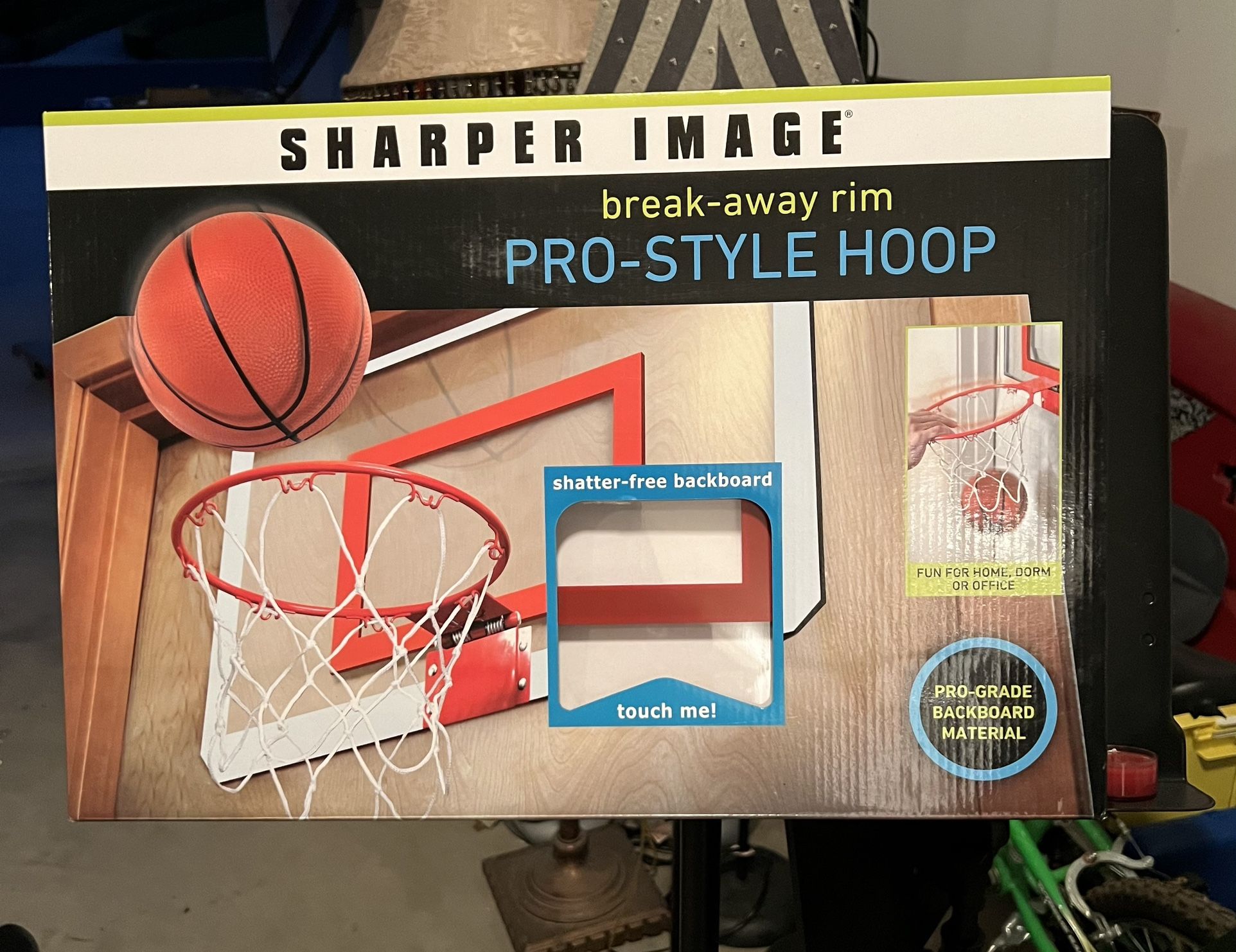 Sharper Image Breakaway Rim Pro Style Basketball Hoop, NIB