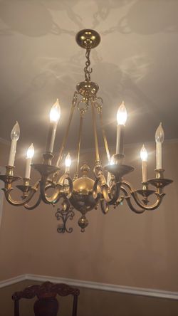 Chandelier light