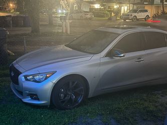 2014 Infiniti Q50