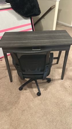 Desk & chair