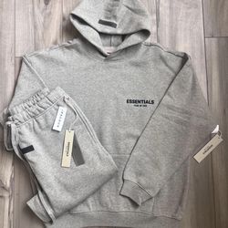 Essential Sets Stretch Limo and Dark Oat