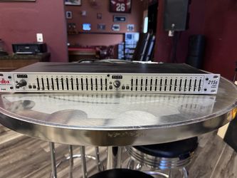 DBX 215s Equalizer