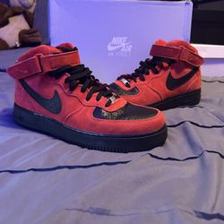Nike Air Force Red Size 13 Men Shoes With Box Like New 