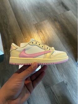 Nike Travis Scott Low Shy Pink 11C