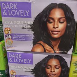 Dark&Lovely Triple Nourished Silking Relaxer