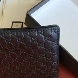 Gucci  Wallet 