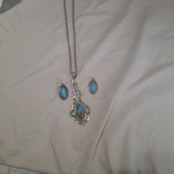 Turquoise Necklace And Earrings