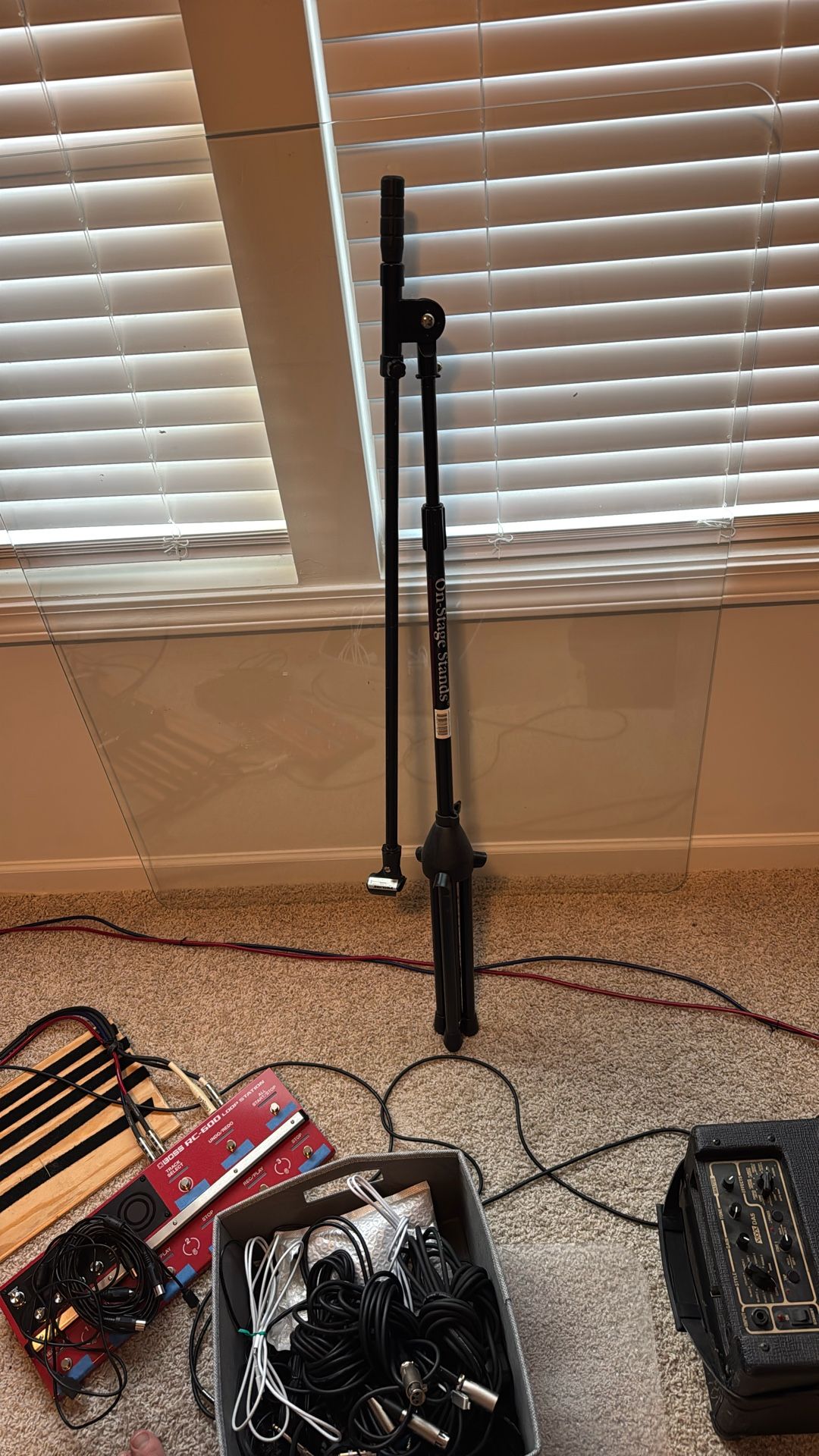 Microphone Stand