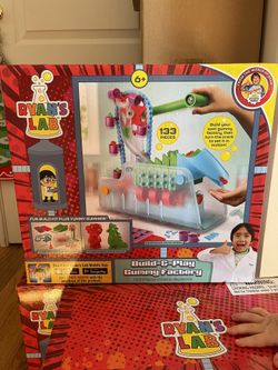 Ryan’s World Build And Play Gummy Factory