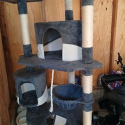 Cat tree