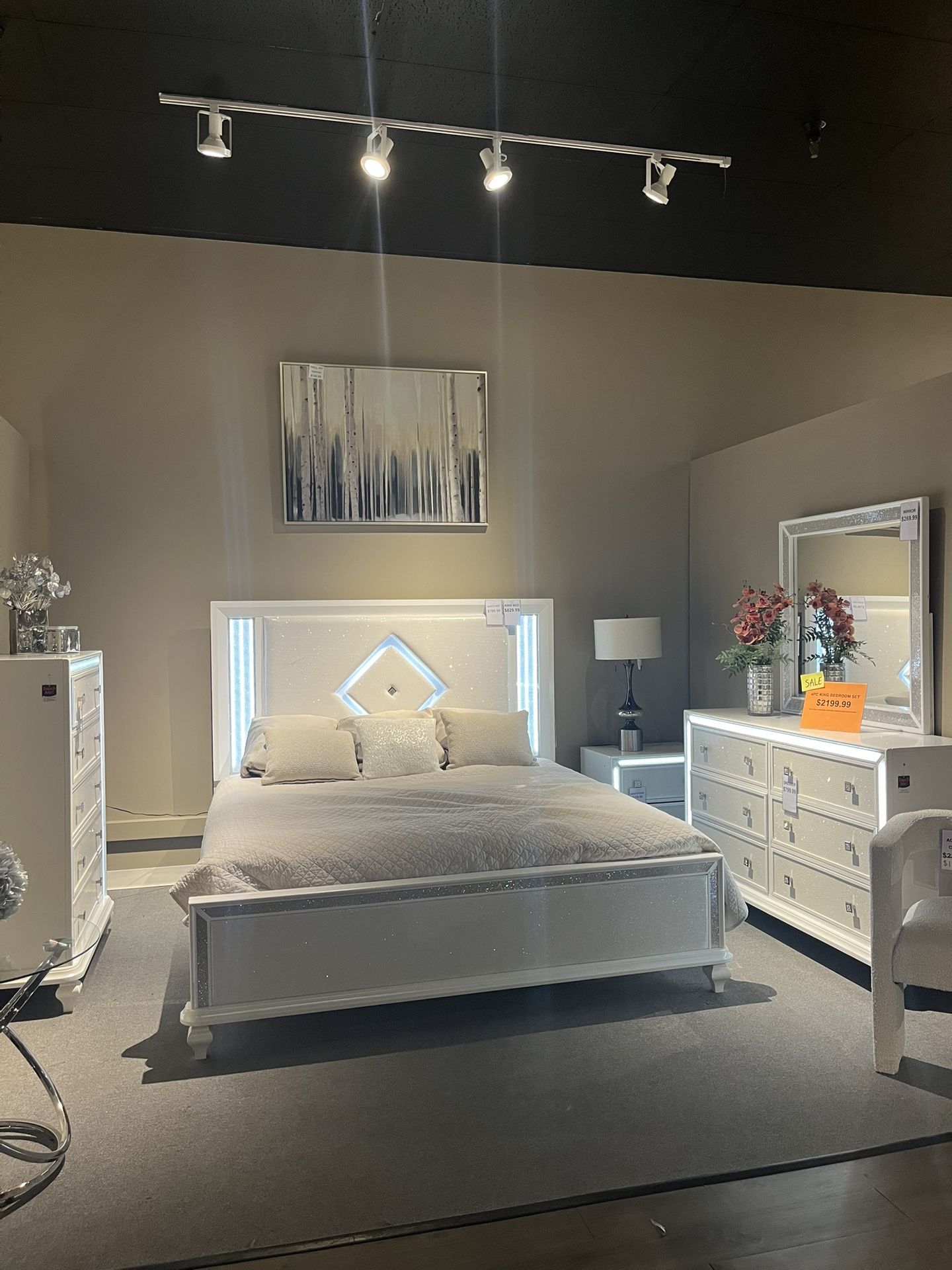 White 4PC King Bedroom Set