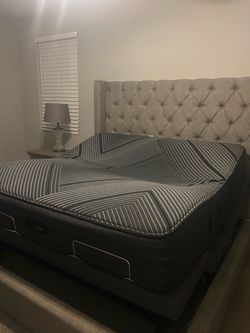 Ashley king size adjustable bedroom set