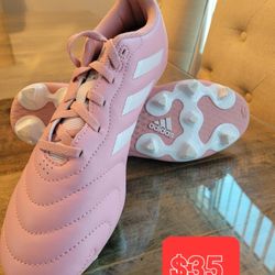 Adidas Soccer Cleats 7.0
