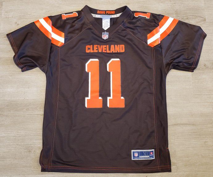 Clevland Browns Official NFL Men's XL Stitched Jersey 