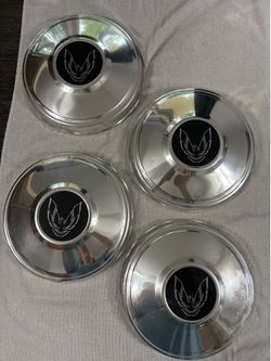 4 1970–1979 Pontiac Firebird / Trans Am "Dog Dish" style aluminum hubcap (wheel center cover)