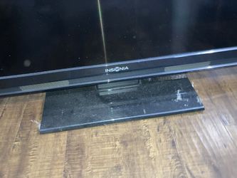 Insignia tv 53”