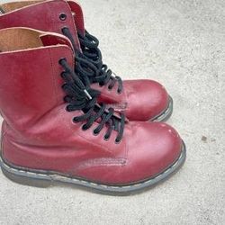 Doc Martens boots red size 6 Dr Martens made in england