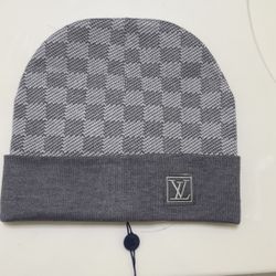 LV beanie grey