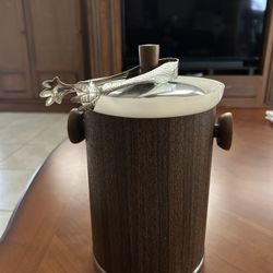 Vtg 1960’s Mid Century Kromex Chrome & Faux Wood Retro Ice Bucket Wood Handles