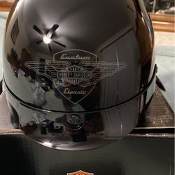 Woman’s Harley Davidson Helmet 