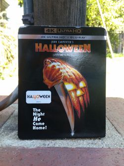 Halloween (1978) 4K Ultra HD Blu-ray with Slipcover Brand New