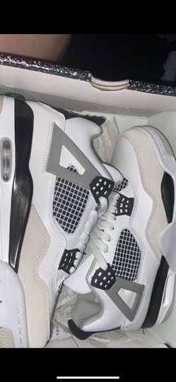 military 4s