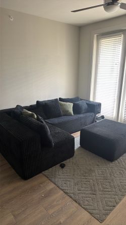 Boneless 2 piece couch with ottoman