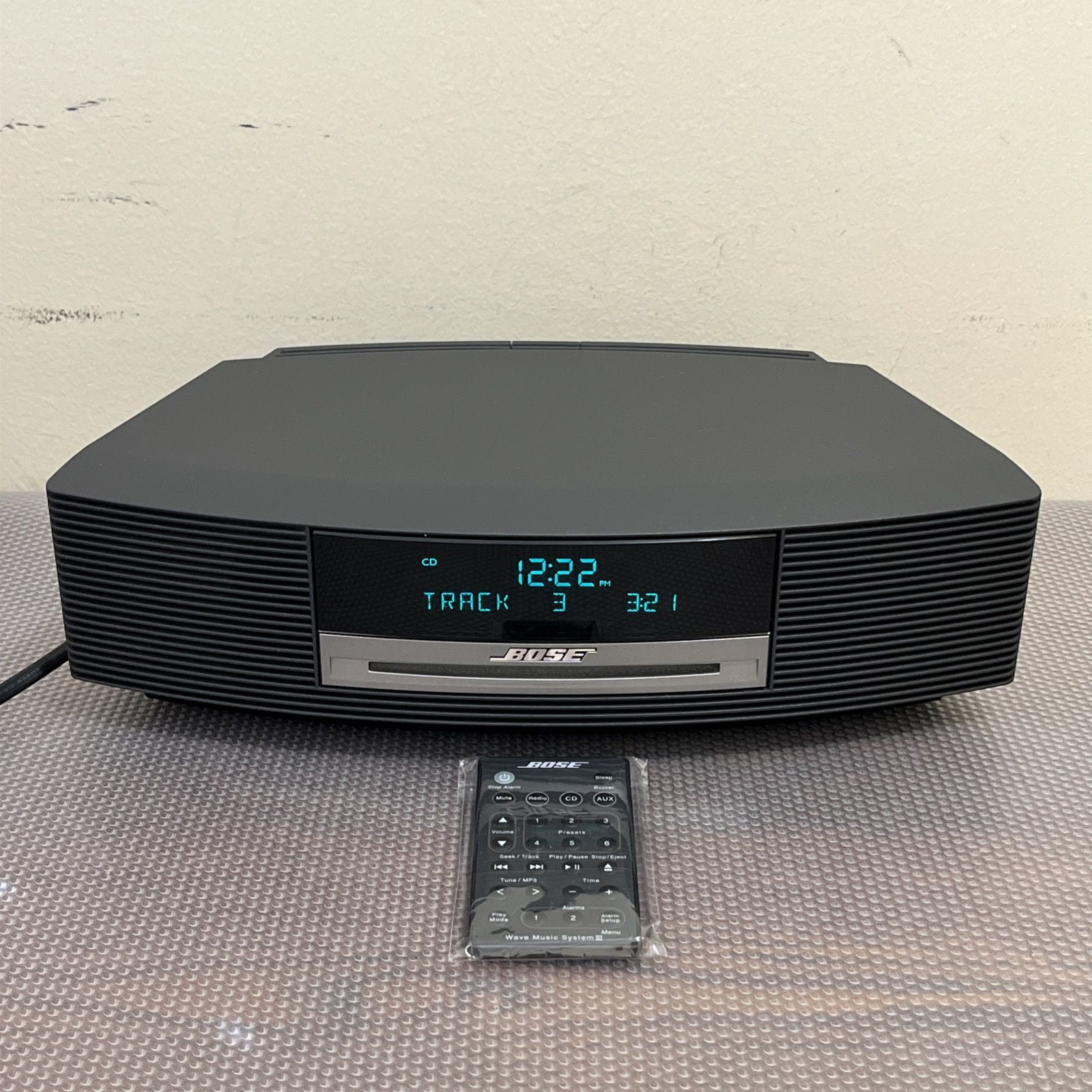 🔊 Bose Wave Music System III AM/FM/CD/Alarm with New Remote