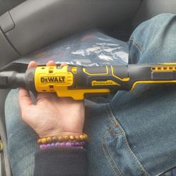 New DeWalt 20v Brushless Rachett