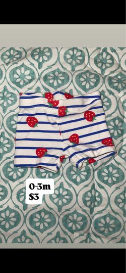 Baby Strawberry Stripe Shorts 0-3M