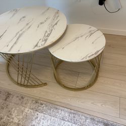 Nesting Coffee Table Set Of 2 
