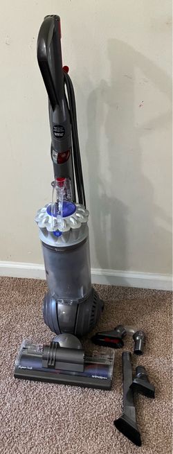Dyson Aminal Pro Plus UP13 Corded, bagless upright vacuum cleaner with attachments Good working condition