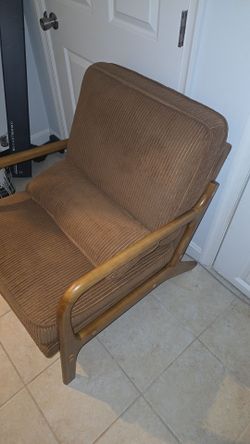 Brand new accent chair
