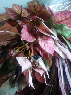 New silk plant 22 inch in package