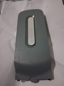 Xbox gaming HD need make or connect old HD plug n play