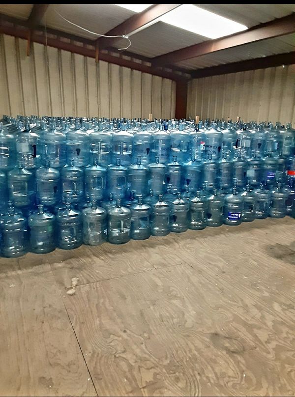 5 gallon water jugs bottles for Sale in Houston, TX OfferUp