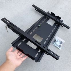 (New in box) $25 Large TV Wall Mount, Fits 50-80” TVs Heavy-Duty Bracket Tilt Up/Down Max Loading 165lbs 