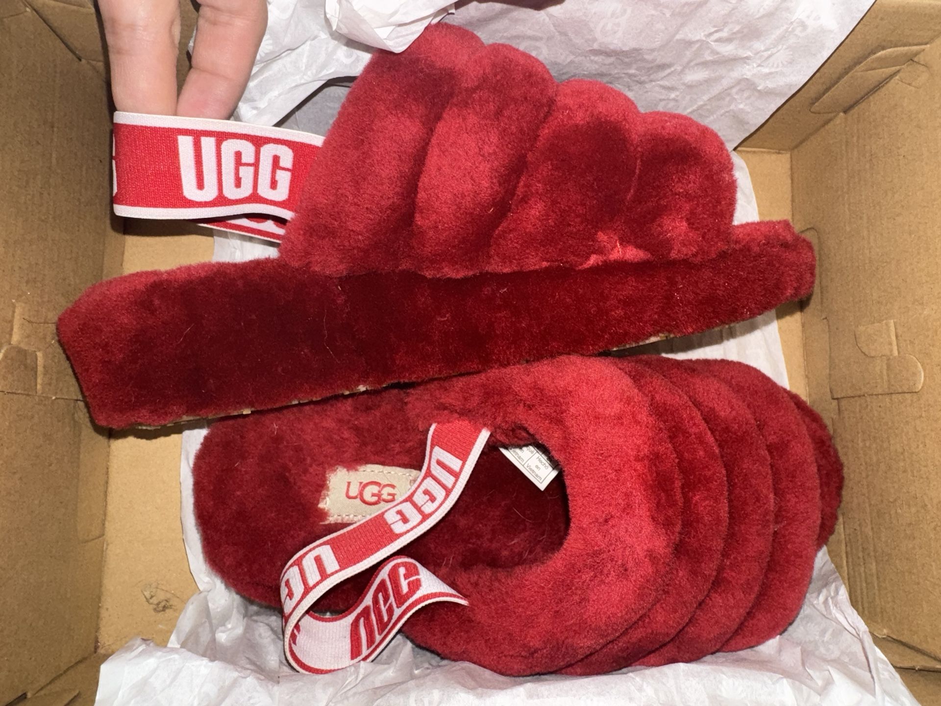UGG Slides