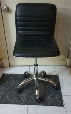Silla de escritorio.